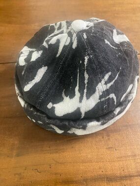 Black and White Tie Dyed Hat ADJUSTABLE.  Brimless  CAP
